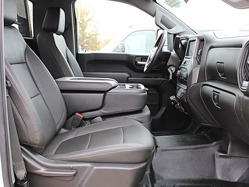 Used 2023 Chevrolet Silverado 3500 W/T image 23