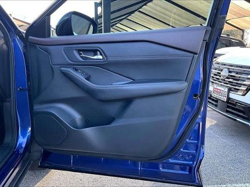 Certified 2023 Nissan Rogue SL image 22