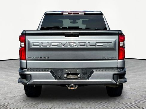 Used 2022 Chevrolet Silverado 1500 Custom AWD/4WD image 5