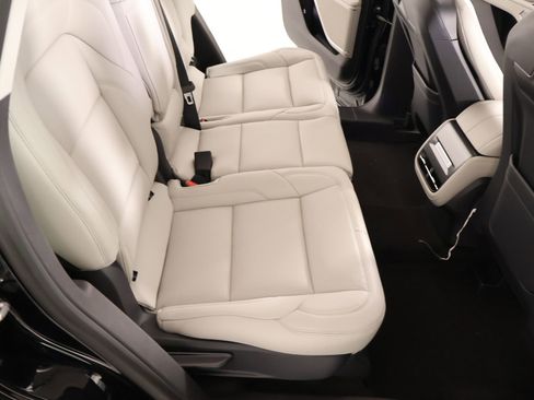 New 2026 Lincoln Nautilus Premier AWD/4WD image 14