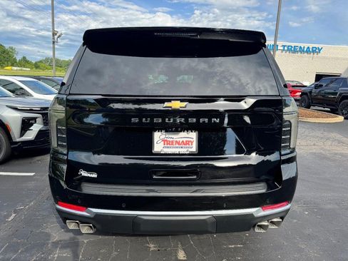 New 2026 Chevrolet Suburban High Country w/ Sun And Tow Package AWD/4WD image 31
