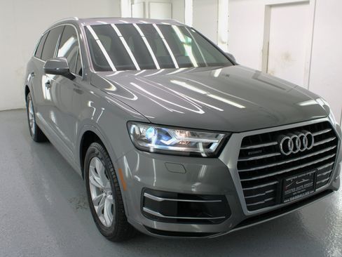Used 2017 Audi Q7 3.0T Premium Plus image 12