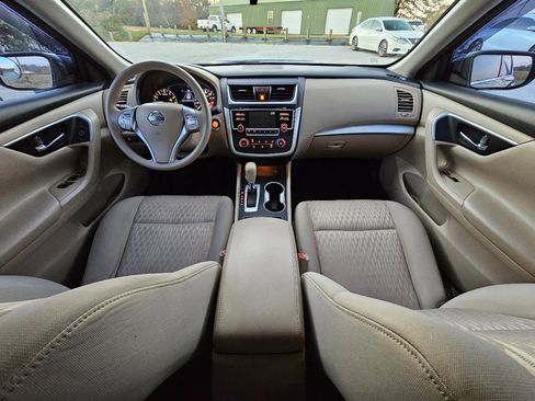 Used 2017 Nissan Altima 2.5 S w/ Power Driver Seat Package image 33