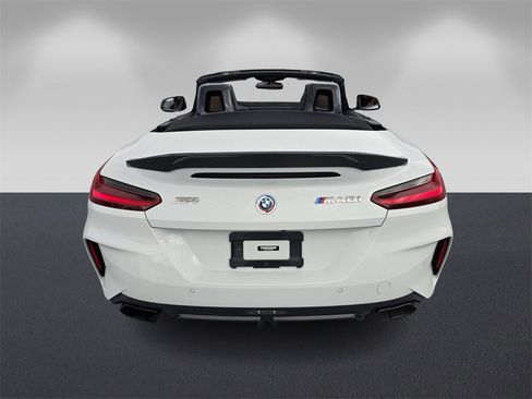Certified 2022 BMW Z4 M40i w/ Premium Package image 5
