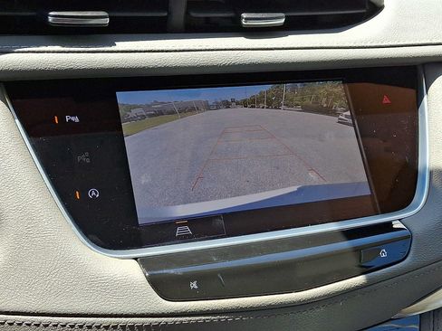 Certified 2024 Cadillac XT5 Premium Luxury AWD/4WD image 32