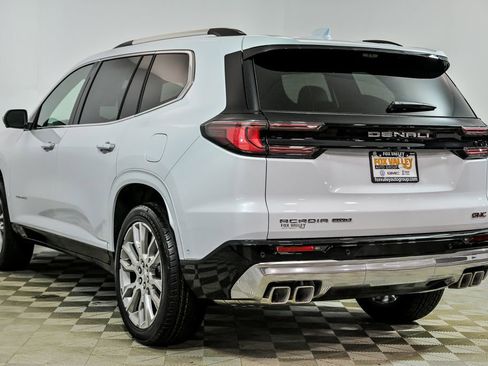 New 2026 GMC Acadia Denali image 4