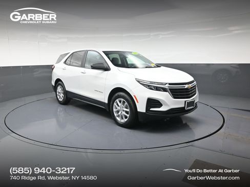 Used 2022 Chevrolet Equinox LS w/ LS Convenience Package image 1
