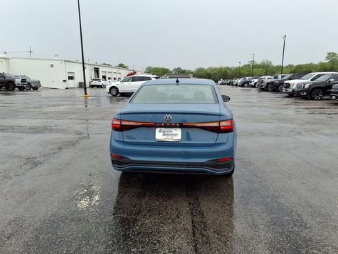Used 2025 Volkswagen Jetta S FWD image 24