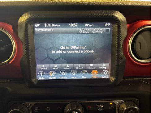 Used 2020 Jeep Gladiator Rubicon AWD/4WD image 25