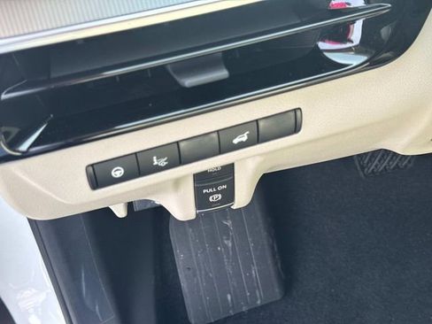 New 2026 Nissan Murano Platinum image 24