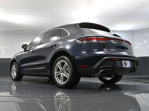 Used 2022 Porsche Macan Base image 57