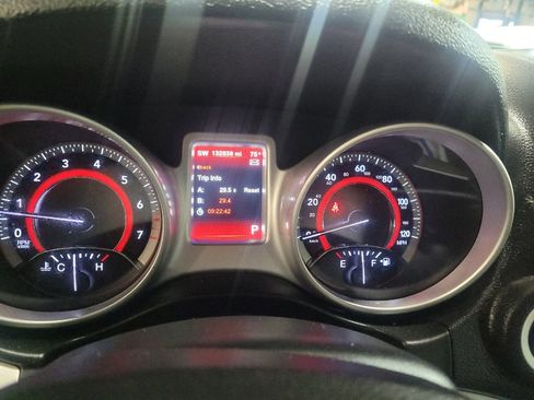 Used 2018 Dodge Journey SE w/ Popular Equipment Group image 23