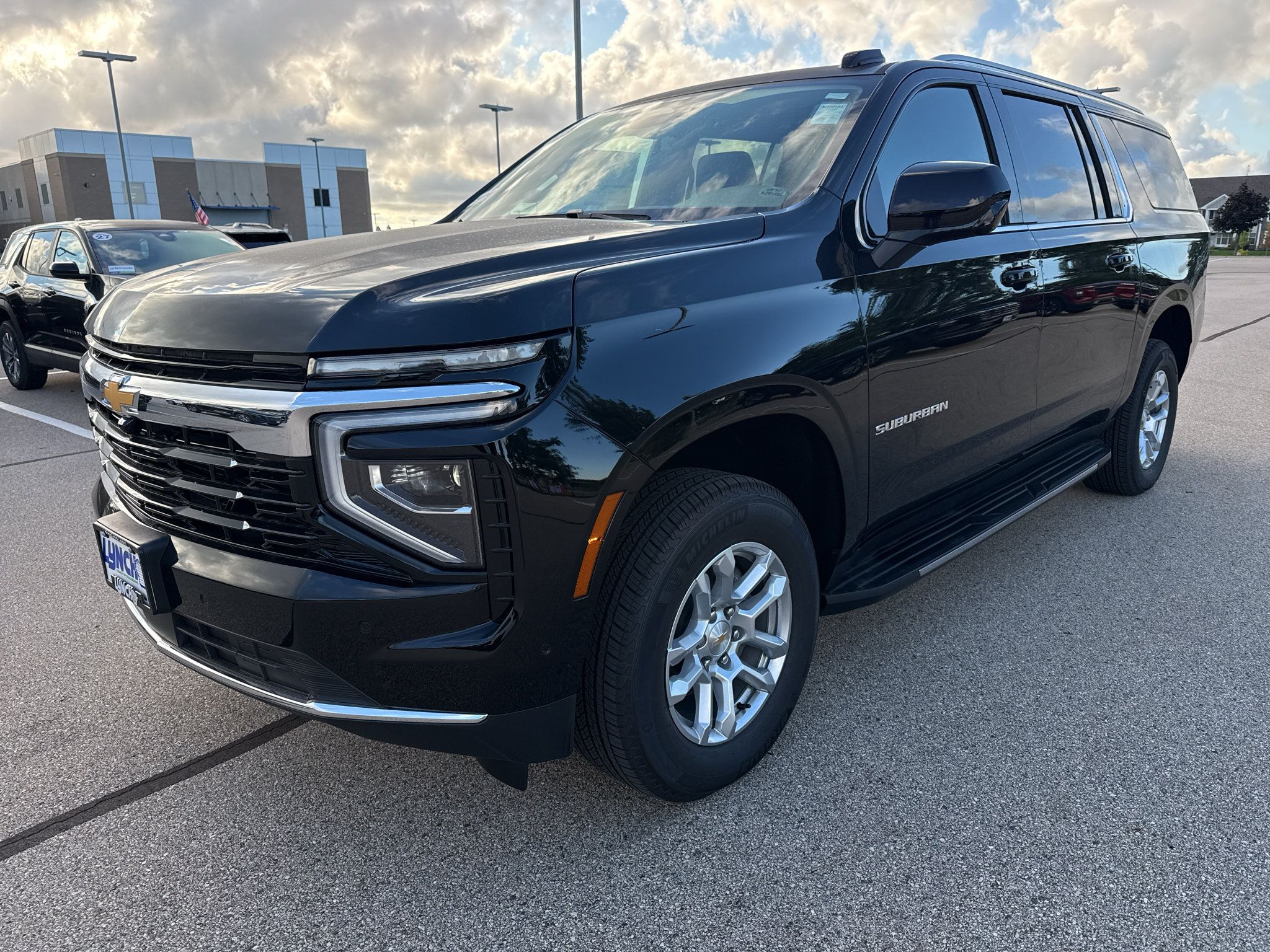 New 2026 Chevrolet Suburban LS w/ Max Trailering Package AWD/4WD image 1