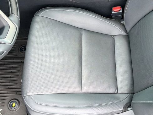 Used 2023 Lexus RX 350 Premium w/ Accessory Package AWD/4WD image 18