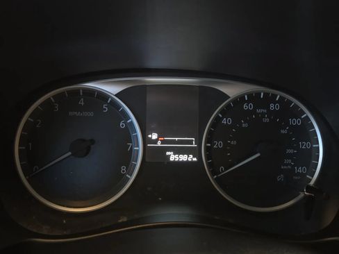 Used 2022 Nissan Kicks S FWD image 22