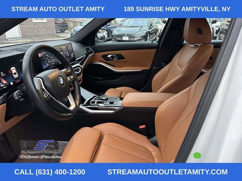 Used 2024 BMW 330i xDrive Sedan w/ Premium Package image 17