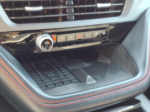 Certified 2025 Ford Explorer ST RWD image 21