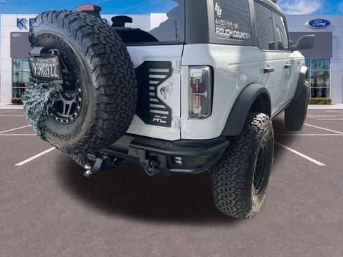 Used 2024 Ford Bronco Badlands AWD/4WD image 9