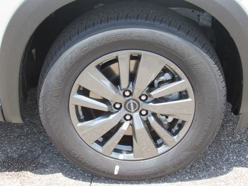 New 2026 Nissan Pathfinder SV AWD/4WD image 11