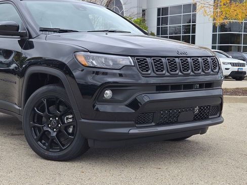 New 2026 Jeep Compass Latitude image 2