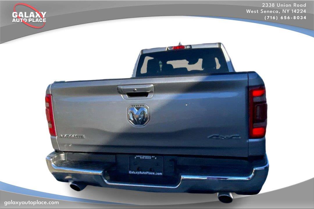 Used 2024 RAM 1500 Laramie AWD/4WD image 6