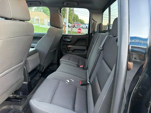 Used 2018 GMC Sierra 1500 SLE w/ SLE Value Package AWD/4WD image 10