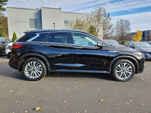 Used 2023 INFINITI QX50 Luxe image 7