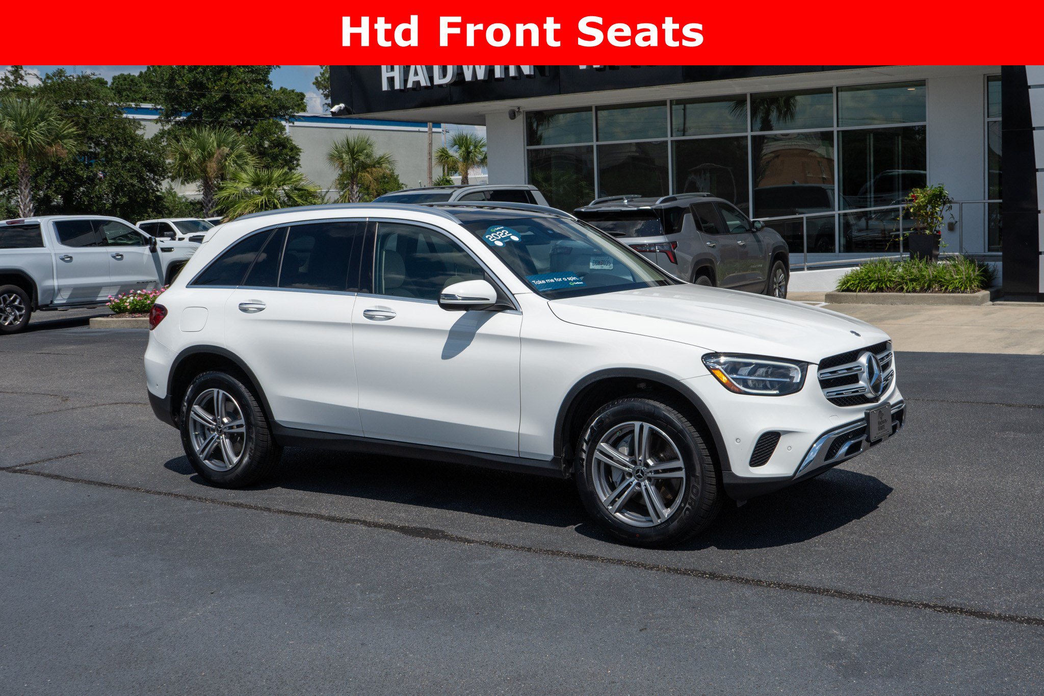 Used 2022 Mercedes-Benz GLC 300 4MATIC image 1