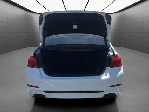 Used 2018 BMW 540i RWD image 10
