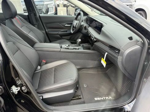 New 2026 Nissan Sentra SR w/ SR Premium Package FWD image 24