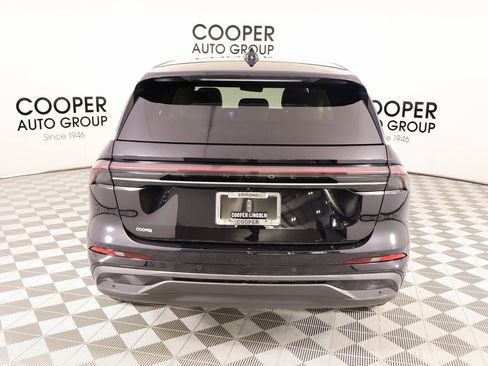 Certified 2025 Lincoln Nautilus Premier w/ Equipment Group 102A image 23