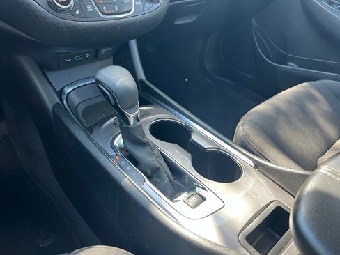Used 2025 Chevrolet Malibu LT FWD image 22