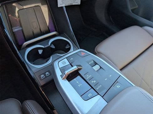 Certified 2025 BMW X1 xDrive28i w/ Technology Package image 30