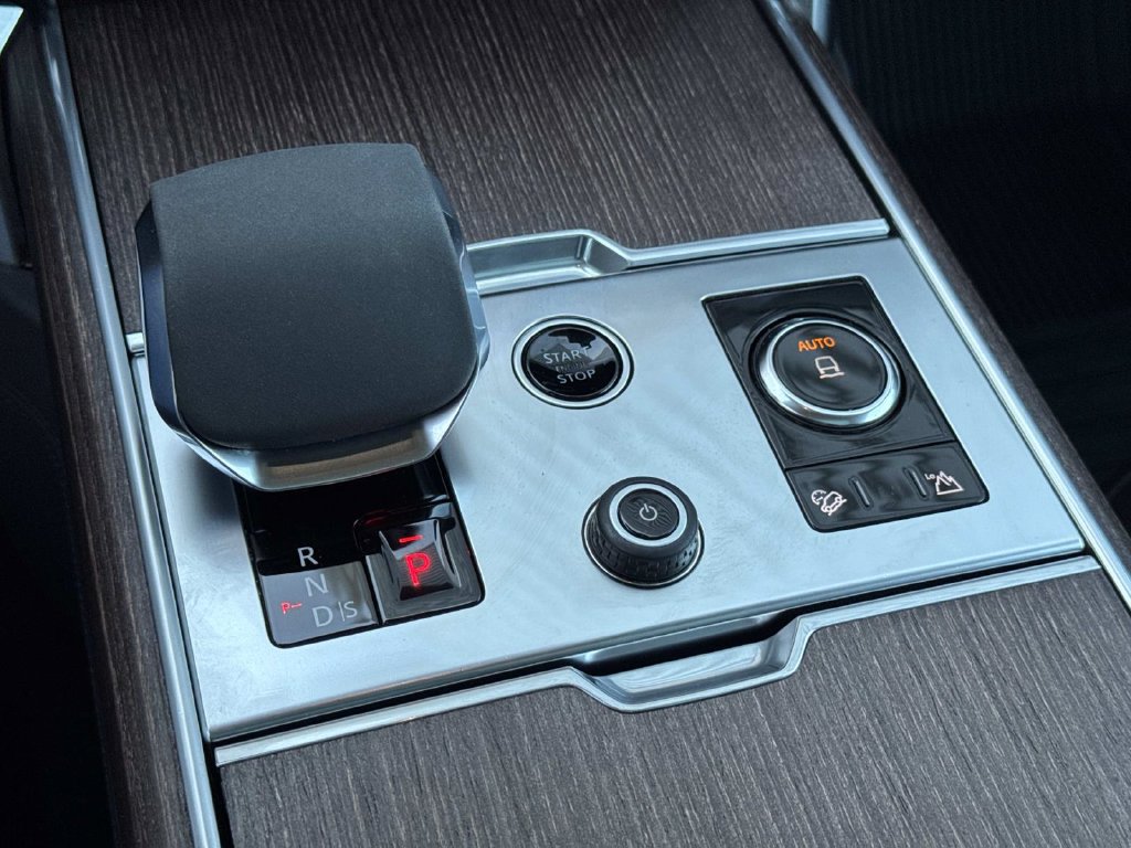 Certified 2023 Land Rover Range Rover SE AWD/4WD image 28