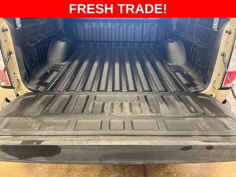 Used 2022 GMC Canyon Elevation w/ Elevation Premium Package AWD/4WD image 29