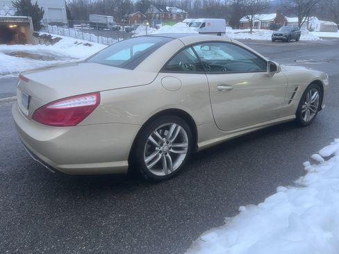 Used 2013 Mercedes-Benz SL 550 SL550 image 4