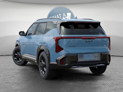 New 2027 Kia Seltos X-Line S w/ X-Line S Premium Package AWD/4WD image 4