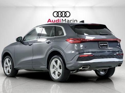 Used 2025 Audi Q5 Premium Plus w/ Premium Plus image 3