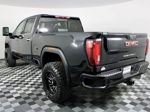 Used 2022 GMC Sierra 2500 Denali image 6