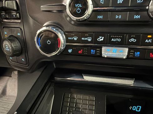 Used 2024 Ford F350 Lariat w/ Lariat Ultimate Package AWD/4WD image 14