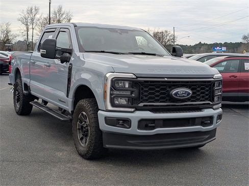 Used 2024 Ford F250 Lariat w/ Sport Appearance Package image 2