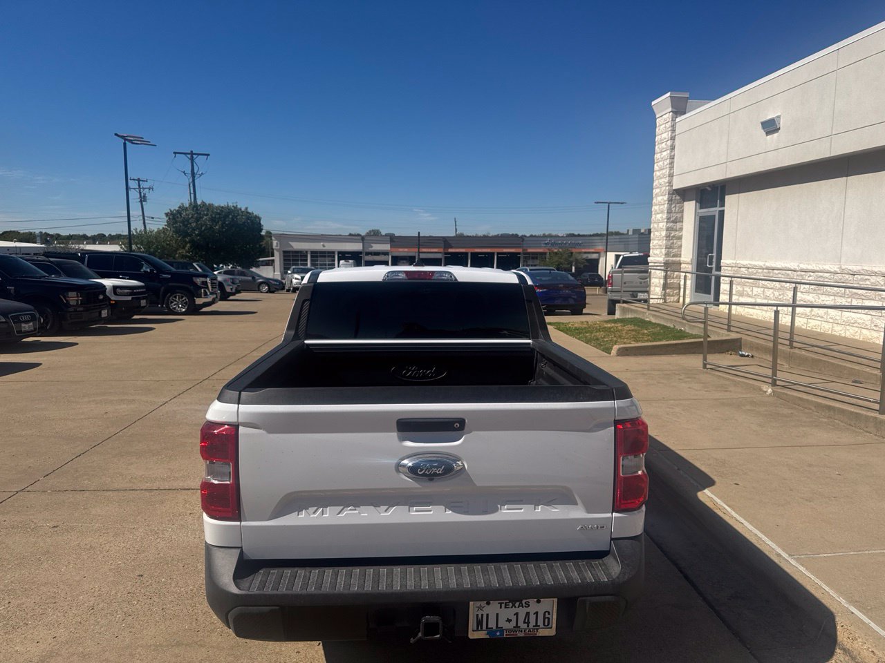 Used 2024 Ford Maverick XLT AWD/4WD image 5