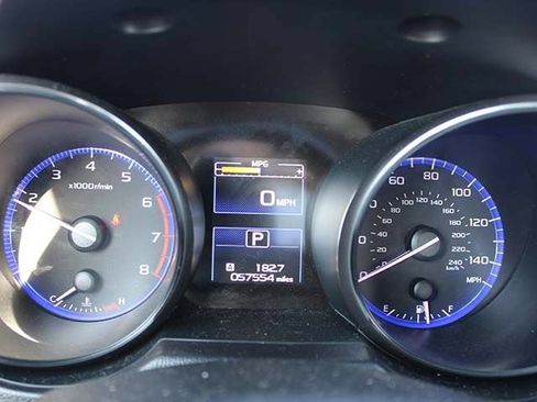 Used 2016 Subaru Legacy 2.5i Limited AWD/4WD image 10