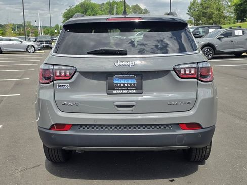 Used 2024 Jeep Compass Limited AWD/4WD image 4