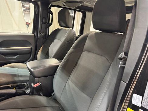 Used 2021 Jeep Wrangler Unlimited Sport image 20
