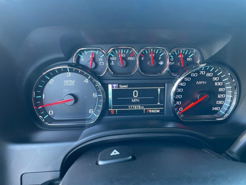 Used 2015 Chevrolet Tahoe LT AWD/4WD image 10