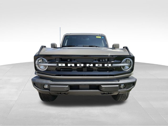 New 2026 Ford Bronco Outer Banks AWD/4WD image 8