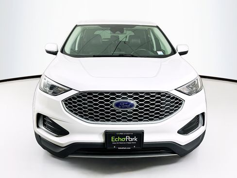 Used 2023 Ford Edge SEL image 2