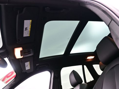 Used 2019 BMW X1 xDrive28i image 17