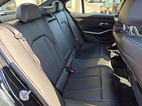 Used 2023 BMW 330i Sedan w/ Driving Assistance Package RWD image 21